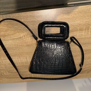Black faux snake skin purse / clutch